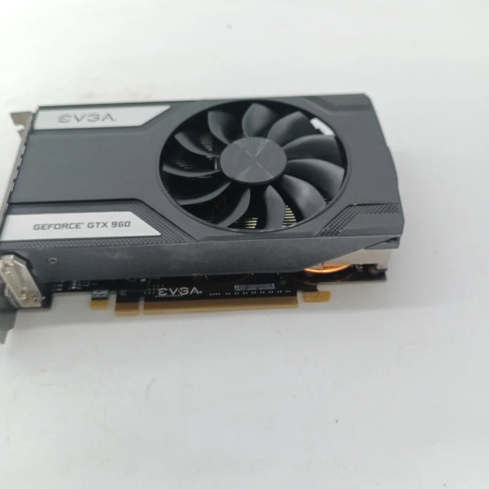 EVGA NVIDIA GeForce GTX 960 SC 2GB GDDR5 Graphics Card 02G-P4-2962-KR r2